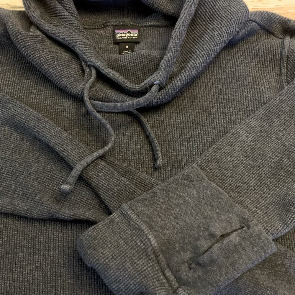 Patagonia pullover sweater/shirt